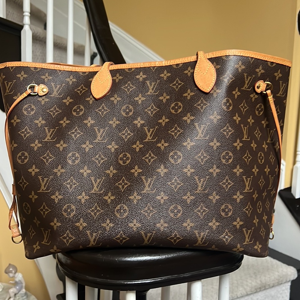 Gorgeous Neverfull GM in Peony